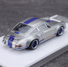 Load image into Gallery viewer, Zincit 1:64 Silver 911 964 Singer Coupe Sports Model Diecast Metal Car New Collection
