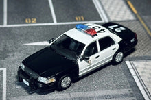 Load image into Gallery viewer, Rollin 1:64 CV CROWN VICTORIA LAPD Police CA Sedan Model Diecast Metal Car New Collection
