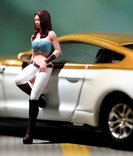 Load image into Gallery viewer, 1:24 Painted Figure Model Miniature Resin Diorama Sand Leaning Lady Girl Beauty

