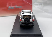 Load image into Gallery viewer, SH 1:64 White FJ Cruiser Off Road SUV Sports Model Diecast Metal Car New Collection
