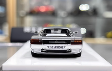Load image into Gallery viewer, 1:64 CL Silver Testarossa Racing Sports Model Diecast Resin Car New Collection
