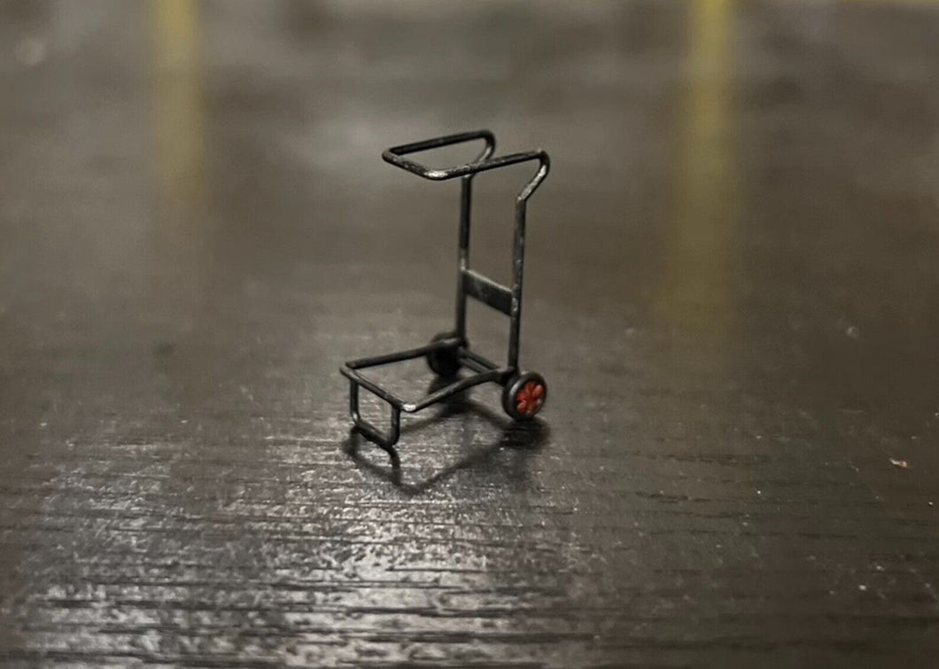 1:64 Painted Figure Model Miniature Resin Sand Tire Trolley Blue Black Toy Mini Collection