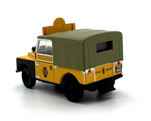 Load image into Gallery viewer, OXFORD 1:76 Yellow Defender 90 AA Patrol SUV Sports Model Diecast Metal Car New
