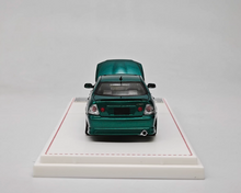 Load image into Gallery viewer, Model1 1:64 Green Altezza RS200 SXE10 Sedan Sports Model Diecast Metal Car New Collection
