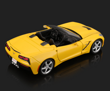 Load image into Gallery viewer, Maisto 1:24 Yellow 2014 Corvette Stingray Sports Model Diecast Metal Car New Collection
