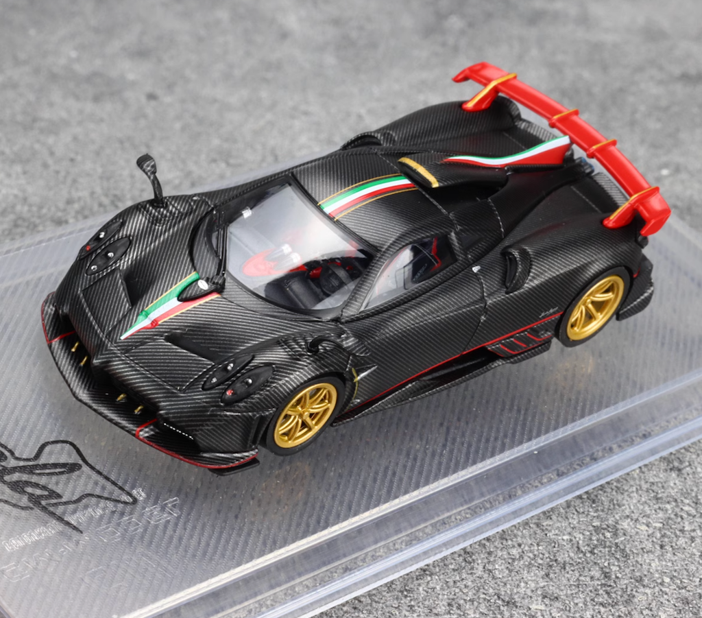 CM 1:64 Black Carbon Gold Rims Imola Racing Sports Model Diecast Metal Car New Collection