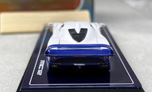 Load image into Gallery viewer, YM 1:64 White MC12 Stradale V12 Racing Sports Model Diecast Resin Car

