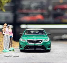 Load image into Gallery viewer, Minigt 1:64 Green M5 G90 Sedan Sports Model Diecast Metal Car New Collection
