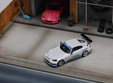 Load image into Gallery viewer, SW 1:64 JDM S2000 FNF Spoon Hard Top Racing Sports Model Diecast Metal Car New Collection
