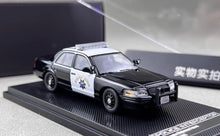 Load image into Gallery viewer, Rollin 1:64 CROWN VICTORIA CA Highway Patrol Police Model Diecast Metal Car
