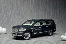 Load image into Gallery viewer, WTX 1:64 Black Navigator L Full Sized SUV Sports Model Diecast Metal Car New Collection
