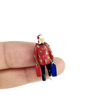 Load image into Gallery viewer, 1:64 Painted Figure Mini Model Miniature Resin Diorama Sand New Year Theme Toy
