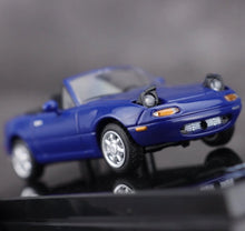 Load image into Gallery viewer, MH 1:64 Blue JDM Miata MX5 NA Sports Model Diecast Metal Car New Collection
