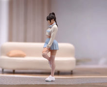 Load image into Gallery viewer, 1:64 Painted Figure Model Miniature Resin Diorama Sand Toy Headset Pretty Girl
