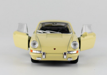 Load image into Gallery viewer, WELLY 1:36 Yellow 1954 911 Classic Racing Sports Model Diecast Toy Metal Car
