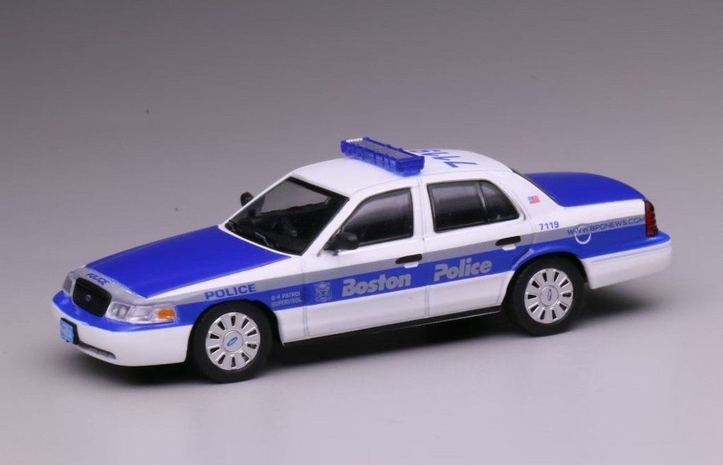 1:64 596 Blue Boston Police Crown Victoria CV Model Diecast Metal Car New Collection