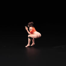 Load image into Gallery viewer, 1:64 Painted Figure Model Miniature Resin Diorama Toy Woman Sitting On Toilet
