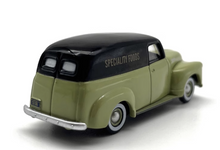 Load image into Gallery viewer, 1:87 Green Mini Van Wagon Delivery Classic Vintage Model Diecast Metal Car
