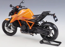 Load image into Gallery viewer, WELLY 1:12 Orange KTM 1390 Super Duke R Motorcycle Bike Sports Model Diecast
