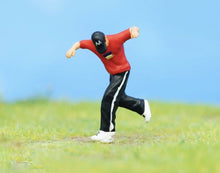 Load image into Gallery viewer, 1:64 Painted Figure Model Miniature Resin Diorama Sand Hip Hop Dancing Dancer
