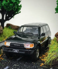 Load image into Gallery viewer, Masdi 1:64 1994 Green Land Cruiser LC80 ORV 4500 Model Diecast Metal Car New Collection
