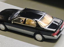 Load image into Gallery viewer, JKM 1:64 Black LS400 UCF10 Classic Sedan Sports Model Diecast Metal Car New Collection
