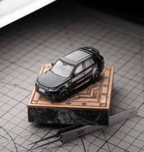 Load image into Gallery viewer, WHELART 1:64 2018 Black Range Rover Sports SUV Model Diecast Metal Car New Collection
