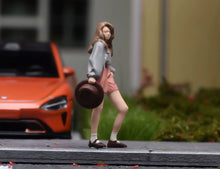 Load image into Gallery viewer, 1:64 Painted Figure Model Miniature Resin Diorama Toy Sand Trendy Walking Girl

