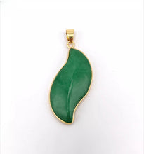 Load image into Gallery viewer, Nature Jade Leaf Green Pendant Necklace Gift Jewelry charm Blessing Luck Fortune
