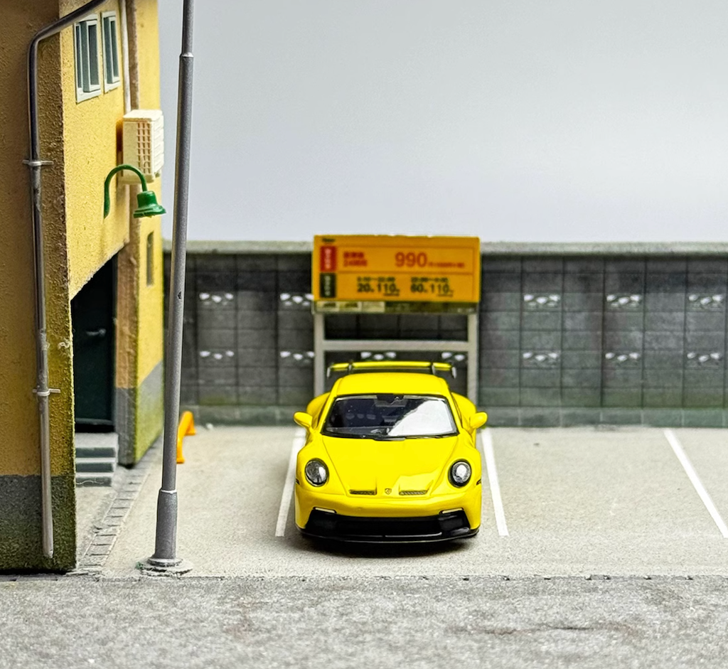 MINIGT 1:64 Yellow 911 GT3 Racing Sports Model Diecast Metal Car