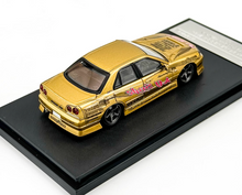 Load image into Gallery viewer, Mortal 1:64 Gold JP D1 Skyline GTR ER34 Sports Model Diecast Metal Car New Collection
