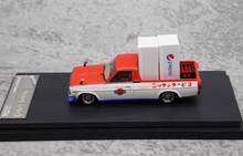 Load image into Gallery viewer, SH 1:64 Red Datsun Sunny Pickup Truck Accessory Model Diecast Resin Car
