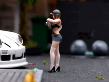 Load image into Gallery viewer, 1:64 Painted Figure Model Miniature Resin Diorama Toy Sand Camera Lady Beauty

