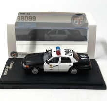 Load image into Gallery viewer, GOC 1:64 HEC LAPD Crown Victoria CV Police 099 Model Diecast Metal Car New Collection
