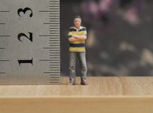 Load image into Gallery viewer, 1:64 Painted Figure Model Miniature Resin Diorama Sand Cool Polo Shrit Man Stand
