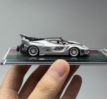 Load image into Gallery viewer, U2 1:64 Silver FXX-K EVO #22 Super Racing Sports Model Diecast Resin Car New Collection
