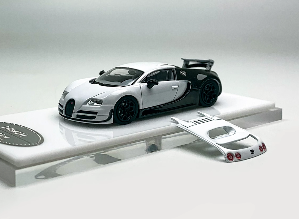 Mortal 1:64 White Carbon Veyron SS Racing Sports Model Diecast Metal Car New Collection