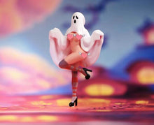 Load image into Gallery viewer, 1:64 Painted Figure Model Miniature Resin Diorama Sand Halloween Girl Ghost Toy
