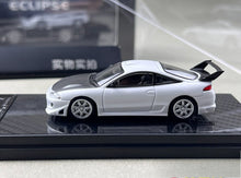 Load image into Gallery viewer, Transcend 1:64 White Carbon 1995 Eclipse GS Sports Model Diecast Metal Car New Collection
