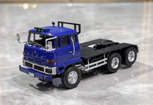 Load image into Gallery viewer, DD 1:64 Fuso FV High Cab Tractor Truck Model Diecast Metal Car New Collection
