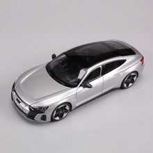 Load image into Gallery viewer, Bburago 1:18 2022 RS e-tron GT Racing Sports Model Toy Diecast Metal Car
