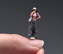 Load image into Gallery viewer, 1:64 Painted Figure Model Miniature Resin Diorama Toy Sand Trendy Fashion Girl
