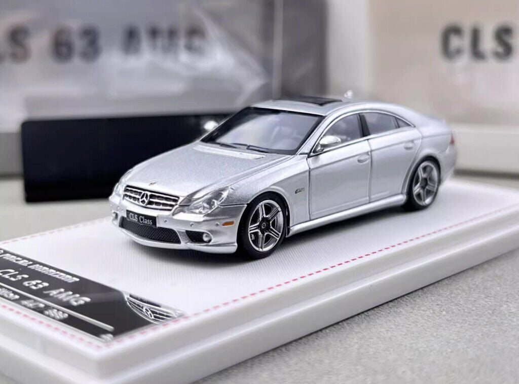 FH 1:64 Silver CLS 63 AMG MK1 C219 Sedan Sports Model Diecast Metal Car New Collection