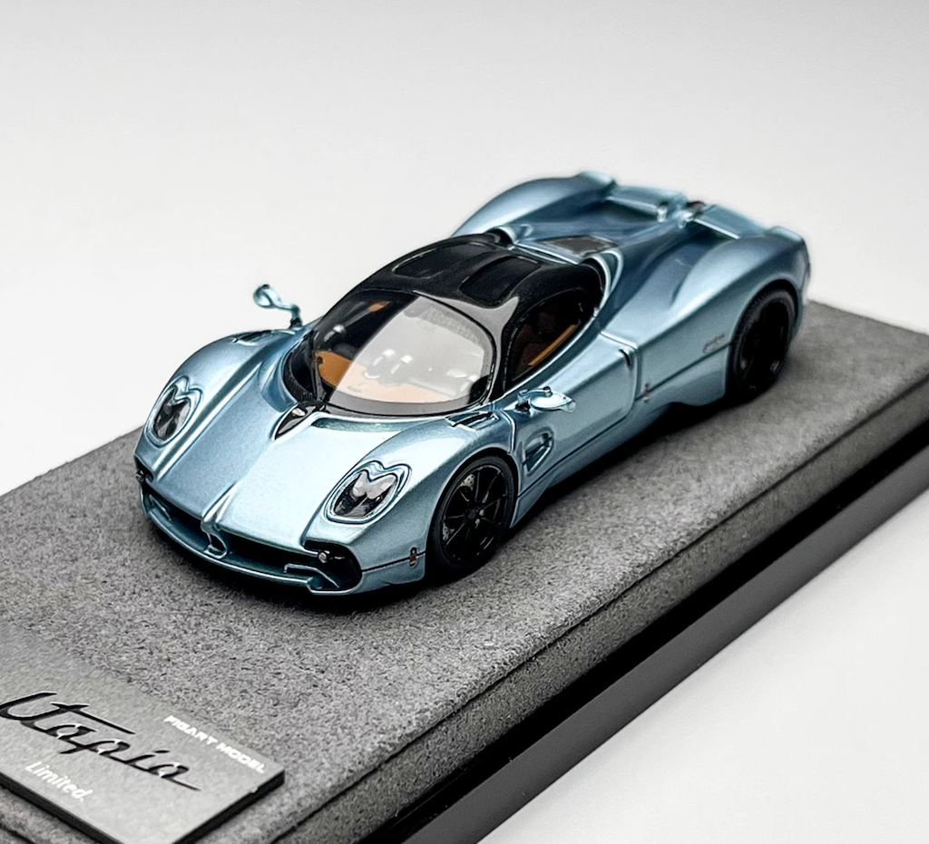 Figart 1:64 Sardinia Blue UTOPIA Racing Sports Model Diecast Resin Car New Collection