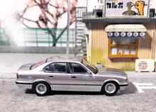 Load image into Gallery viewer, DCM Silver 1:64 E34 5 Series 520i Classic Sedan Model Diecast Metal Car New
