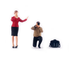 Load image into Gallery viewer, 1:64 Painted Figure Mini Model Miniature Resin Diorama News Hostess Cameraman R
