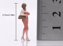 Load image into Gallery viewer, 1:64 Painted Figure Model Miniature Resin Diorama Sand Beauty With Mask Coffee
