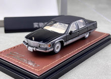 Load image into Gallery viewer, GOC 1:64 Black Fleetwood American Classic Model Diecast Metal Car New Collecction

