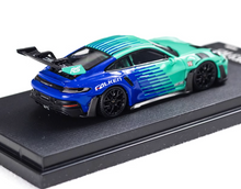 Load image into Gallery viewer, Aurora 1:64 Green 992 GT3 RS Sports Model Diecast Metal Car New Collection
