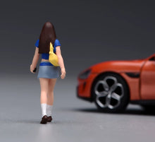 Load image into Gallery viewer, 1:64 Painted Figure Model Miniature Resin Diorama Toy Sand Walking Girl Blue Top
